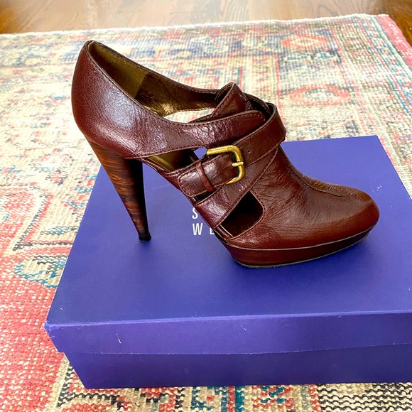 Stuart Weitzman Chocolate Brown Booties/Shoes - size 7 - Picture 5 of 11